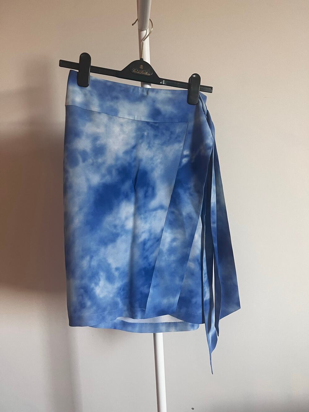 Runway SS18 Blue Print Silk Skirt Michael Kors Collection